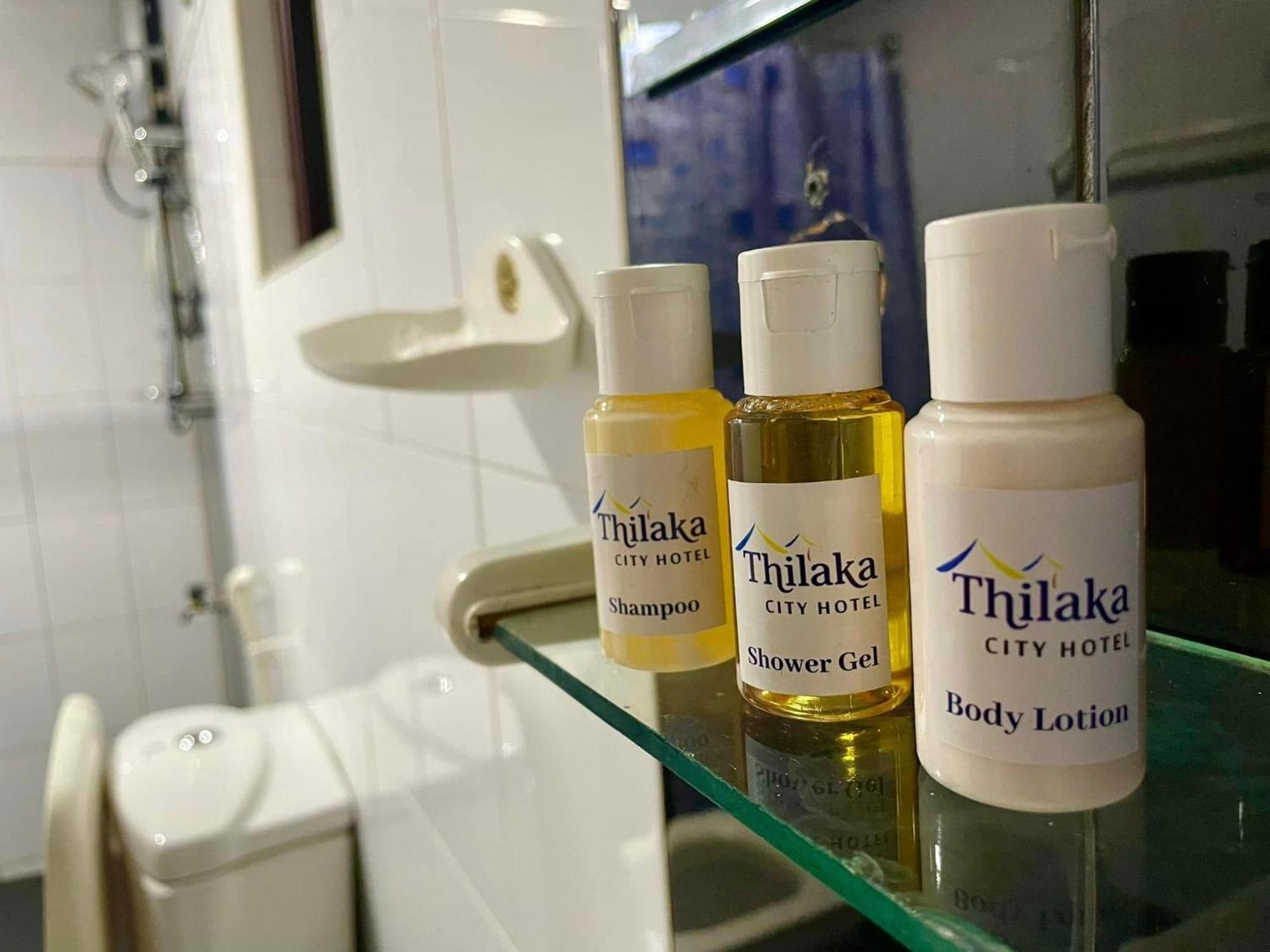Thilaka City Hotel 阿努拉德普勒 外观 照片