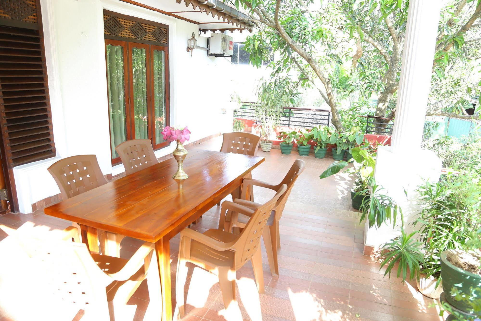 Thilaka City Hotel 阿努拉德普勒 外观 照片